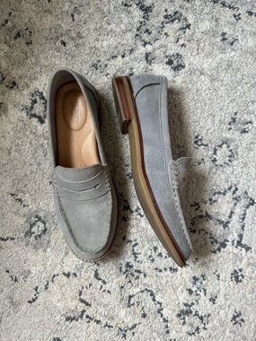 Sperry Women’s Light Blue/Gray Suede Penny Loafers